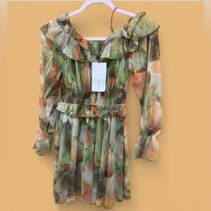 Zara long sleeve floral dress